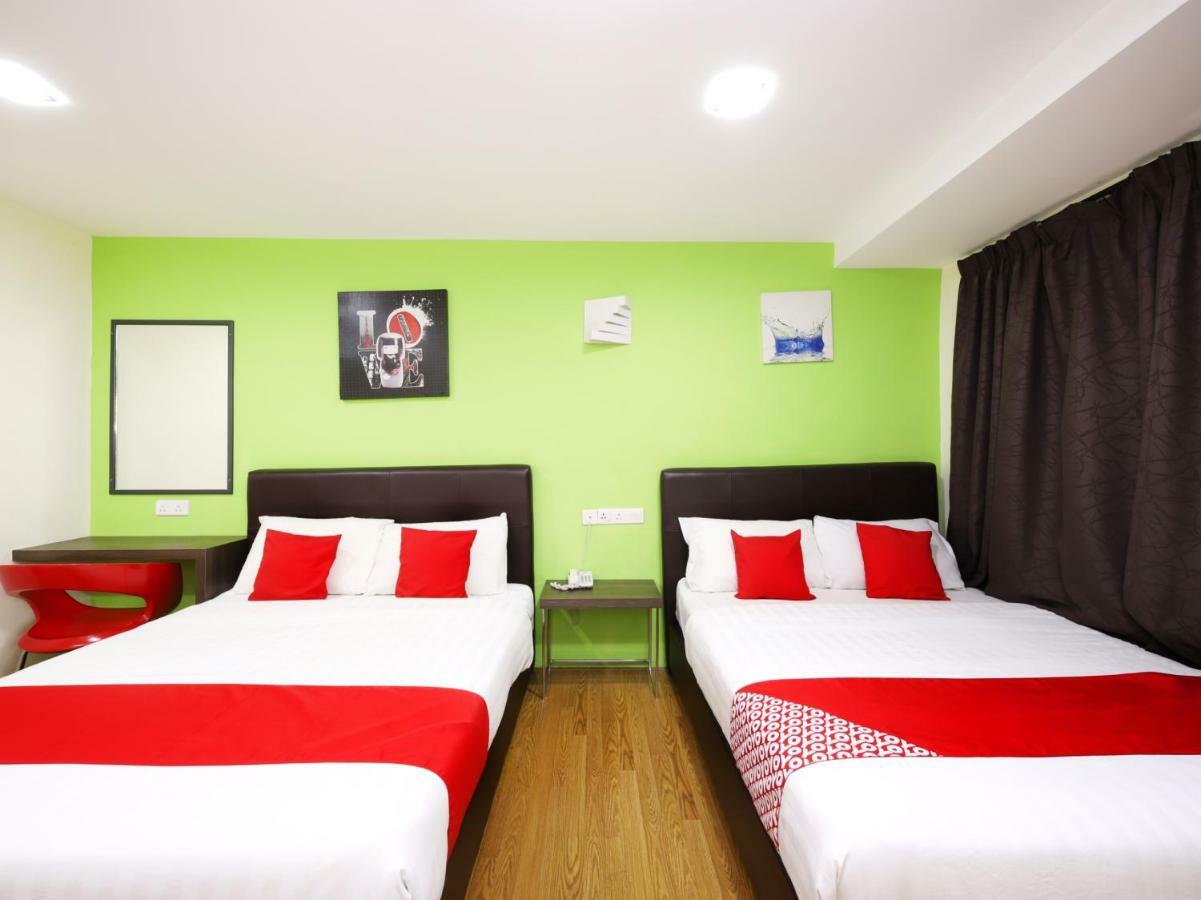 Oyo 700 Fine Hotel Куала-Лумпур Экстерьер фото