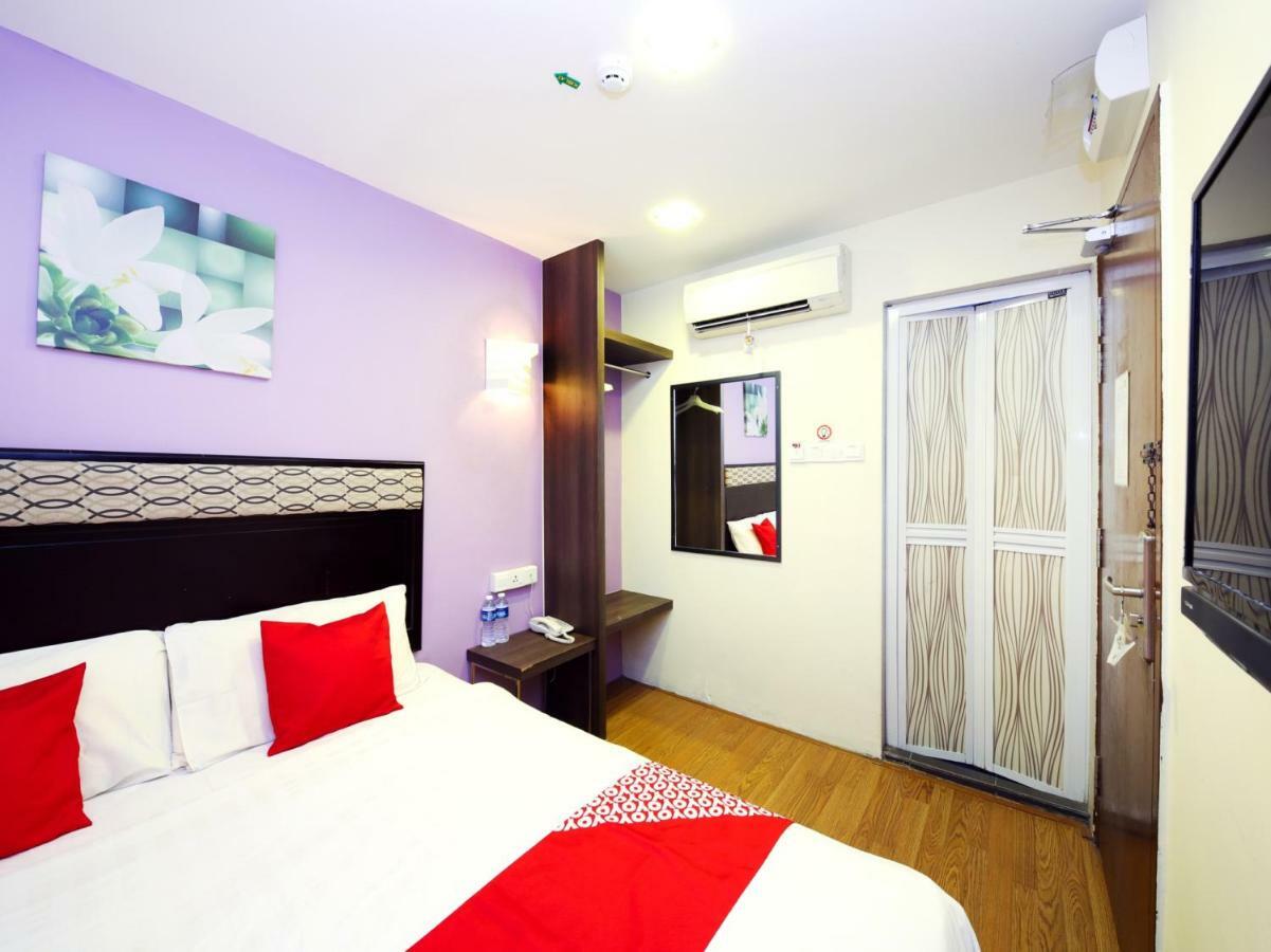 Oyo 700 Fine Hotel Куала-Лумпур Экстерьер фото