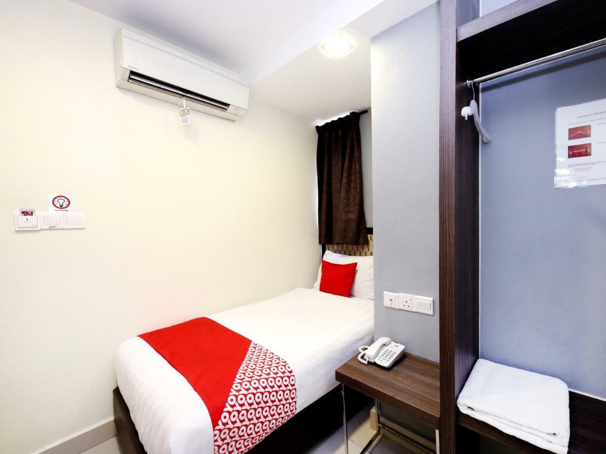 Oyo 700 Fine Hotel Куала-Лумпур Экстерьер фото