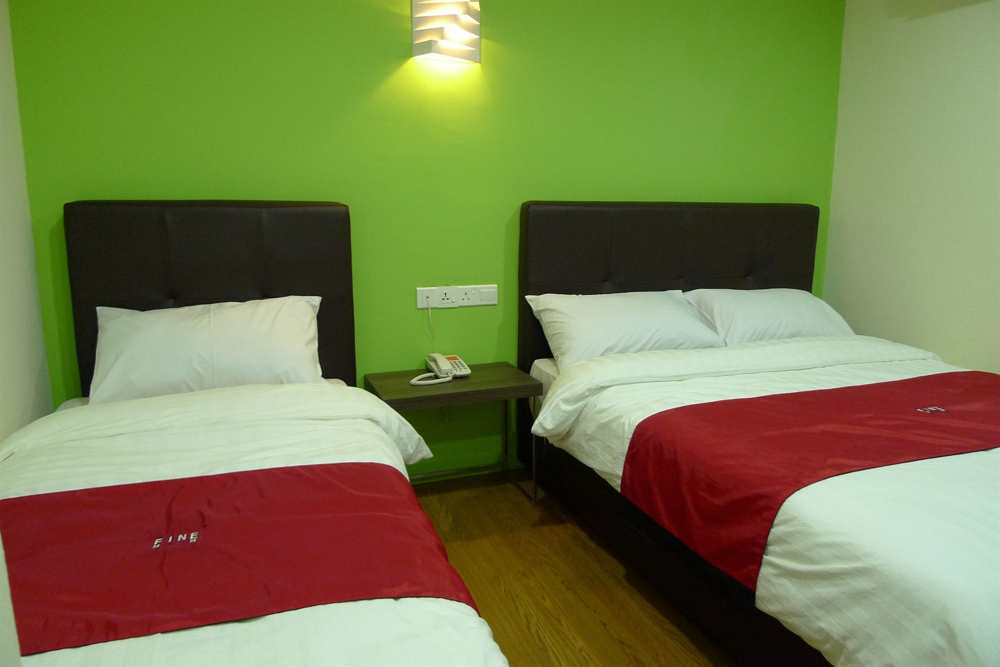 Oyo 700 Fine Hotel Куала-Лумпур Экстерьер фото